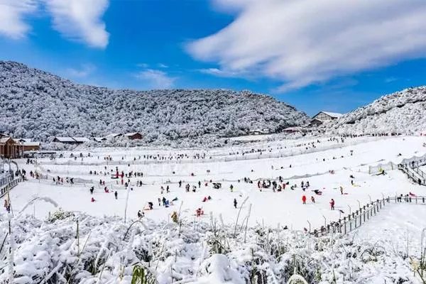 2021-2022重慶金佛山滑雪開放時間及門票價格