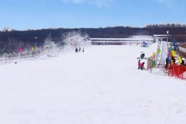 2021洛陽伊龍國際滑雪場開放時間及門票價格