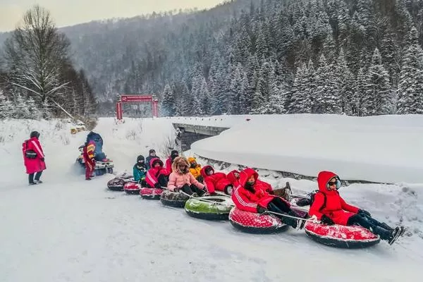 成都周邊滑雪的地方推薦 這5個地方雪場天然還不遠