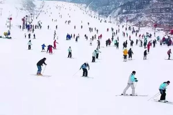 2021河南滑雪場(chǎng)推薦 河南滑雪場(chǎng)優(yōu)惠門(mén)票指南