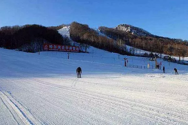 哈爾濱有哪些滑雪場 哈爾濱滑雪場排名