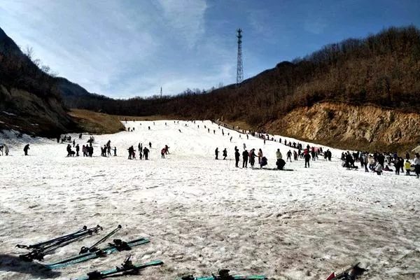 2021河南滑雪場(chǎng)推薦 河南滑雪場(chǎng)優(yōu)惠門(mén)票指南