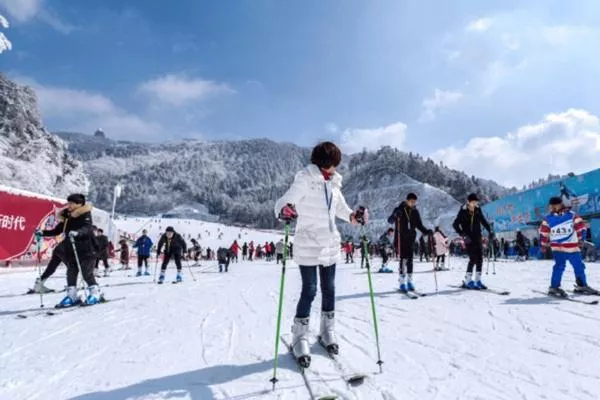 大明山滑雪場票價 什么時候開放