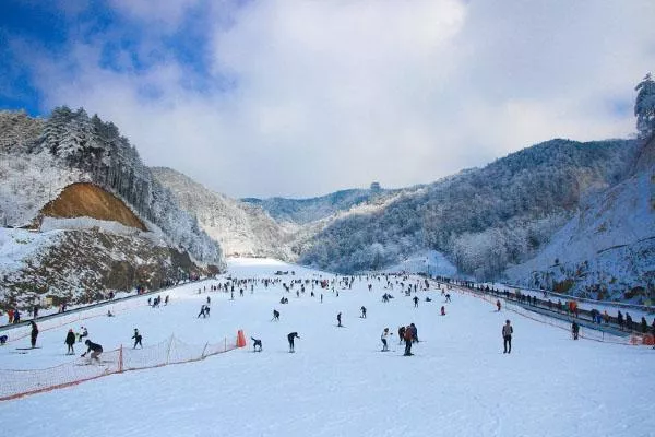 上海周邊滑雪場哪個(gè)最好玩 周邊滑雪勝地