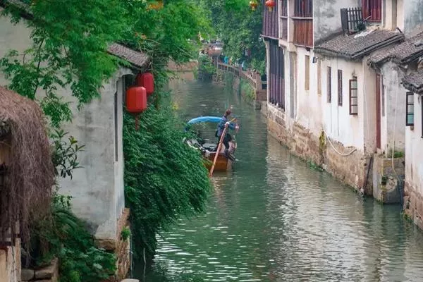 過年適合一個人去旅游的地方有哪些?這25個比較好的地方非常適合散心