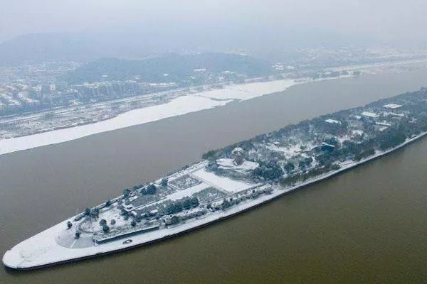 长沙冬天去哪玩比较好 观鸟、滑雪、雾凇等等都很好玩