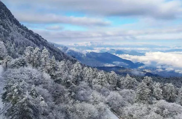 峨眉山下雪了嗎2020 峨眉山下雪能看到日出嗎