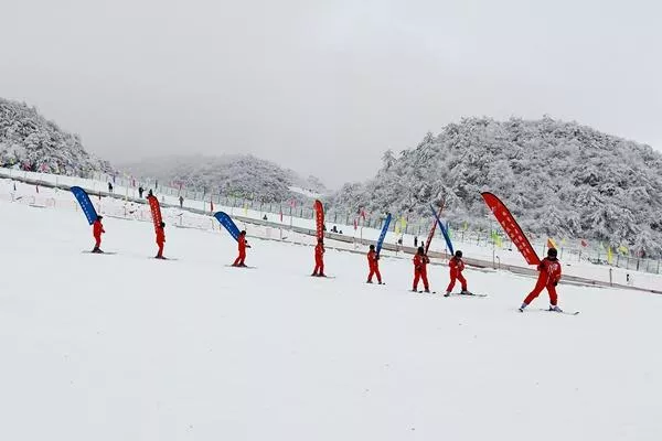 成都周邊玩雪的地方推薦 這些地方耍雪是真的不錯(cuò)