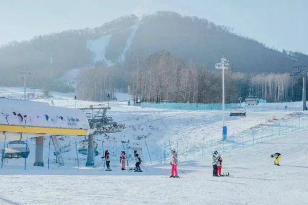 昆明附近的滑雪場 昆明周邊哪里可以滑雪