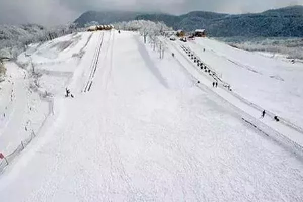 北京滑雪的地方哪里好 滑雪場門票交通及地址