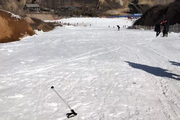 2020-2021龍泉國際滑雪場在哪里 龍泉國際滑雪場門票多少錢