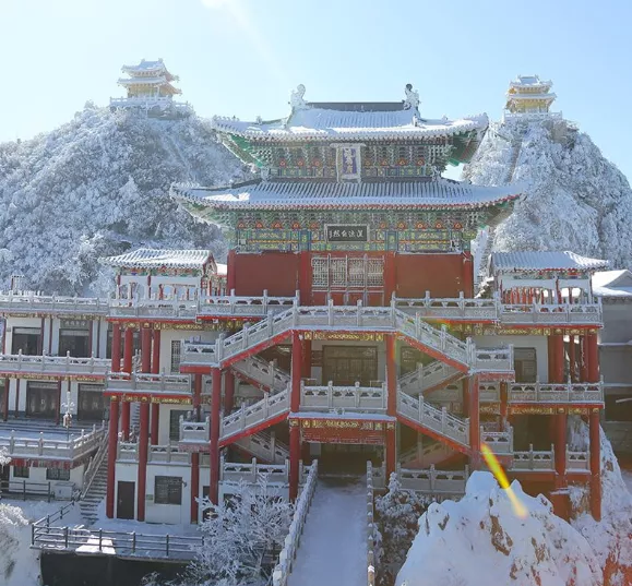 老君山住宿哪里比較好 12月老君山天氣怎么樣