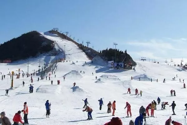 山東滑雪場哪個比較好玩 山東滑雪勝地推薦