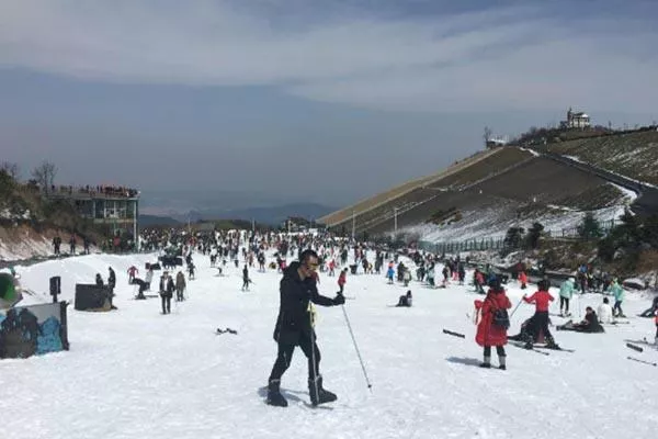 上海周邊滑雪場有哪些 上海周邊最好的滑雪場