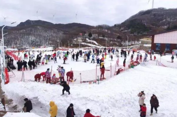 襄陽(yáng)有滑雪的地方嗎 襄陽(yáng)滑雪地在哪里