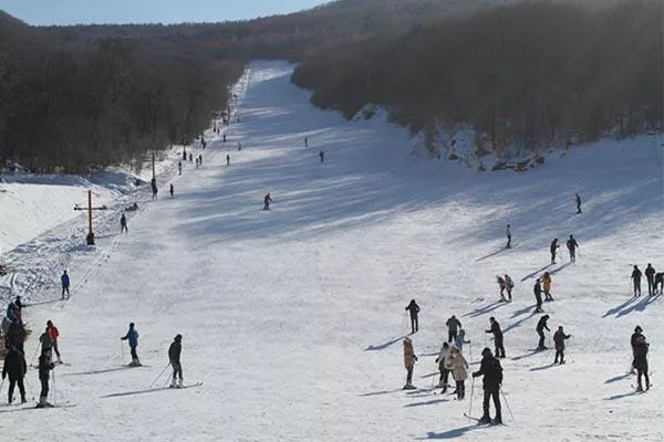 南京周邊有哪些滑雪場 南京周邊滑雪場推薦