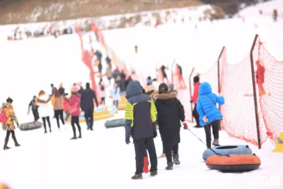 重慶哪可以滑雪 2019重慶滑雪門票價(jià)格+美食+營(yíng)業(yè)時(shí)間