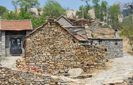 李家石屋村票價是多少  李家石屋村在哪里