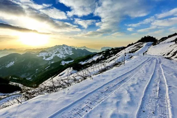 2022-2023羅盤頂滑雪場門票多少錢 附營業(yè)時間