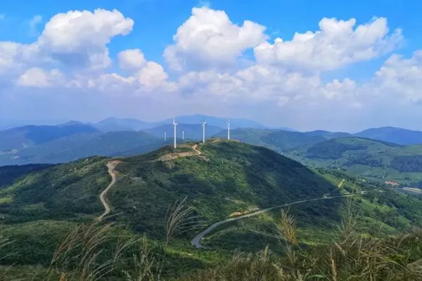 東陽(yáng)適合爬山的風(fēng)景區(qū)